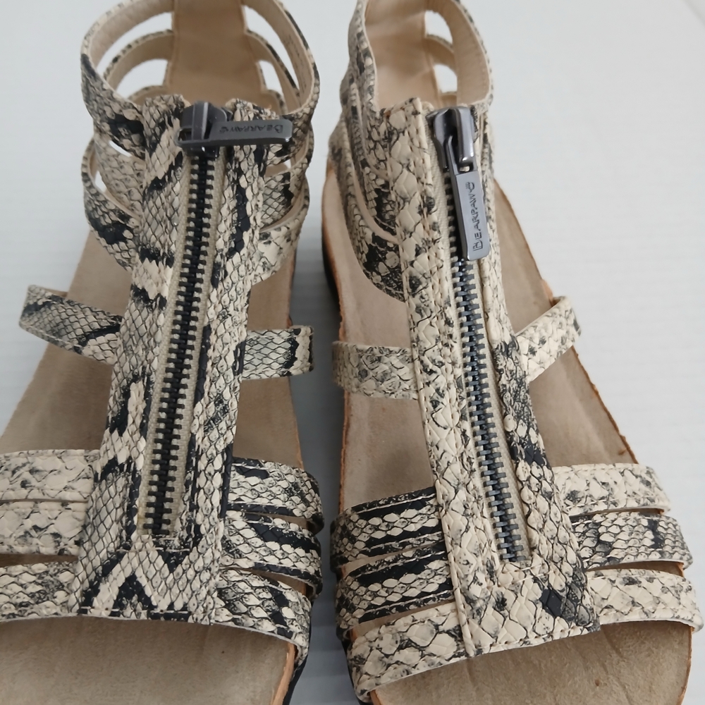 Ara Beige and Black Strappy Sandals New $22 - Picture 4 of 8